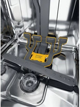 Charger l&#39;image dans la visionneuse de la galerie, Lave-vaisselle intégrable 60cm Whirlpool - W8IHF58TUS
