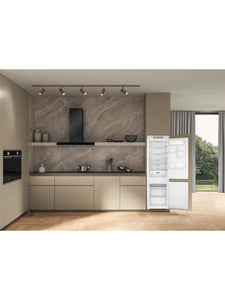 Réfrigérateur encastrable 250L 177cm 6th sense Whirlpool - WHC18 T514